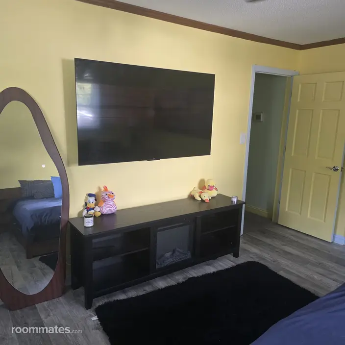Room for rent in Gastonia, NC $1200, house
