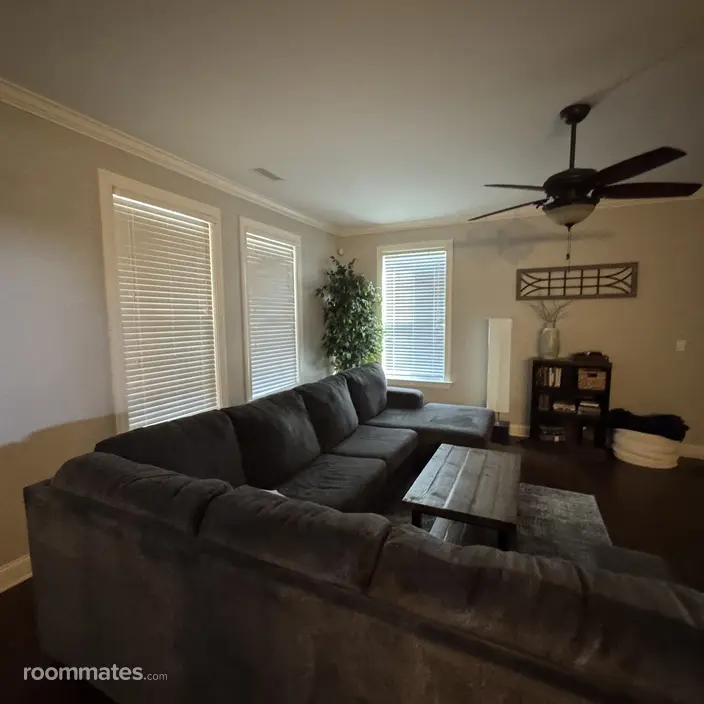 Room for rent in Raleigh, NC $545, house