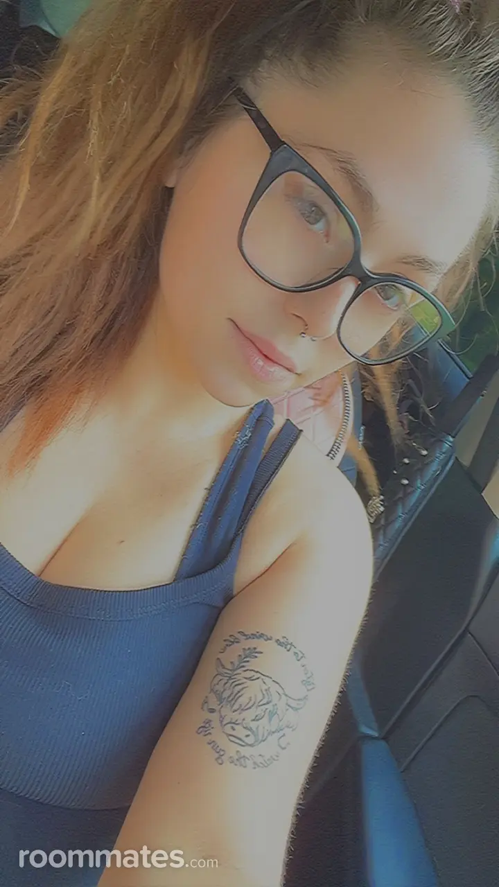 Profile photo 3 of 4