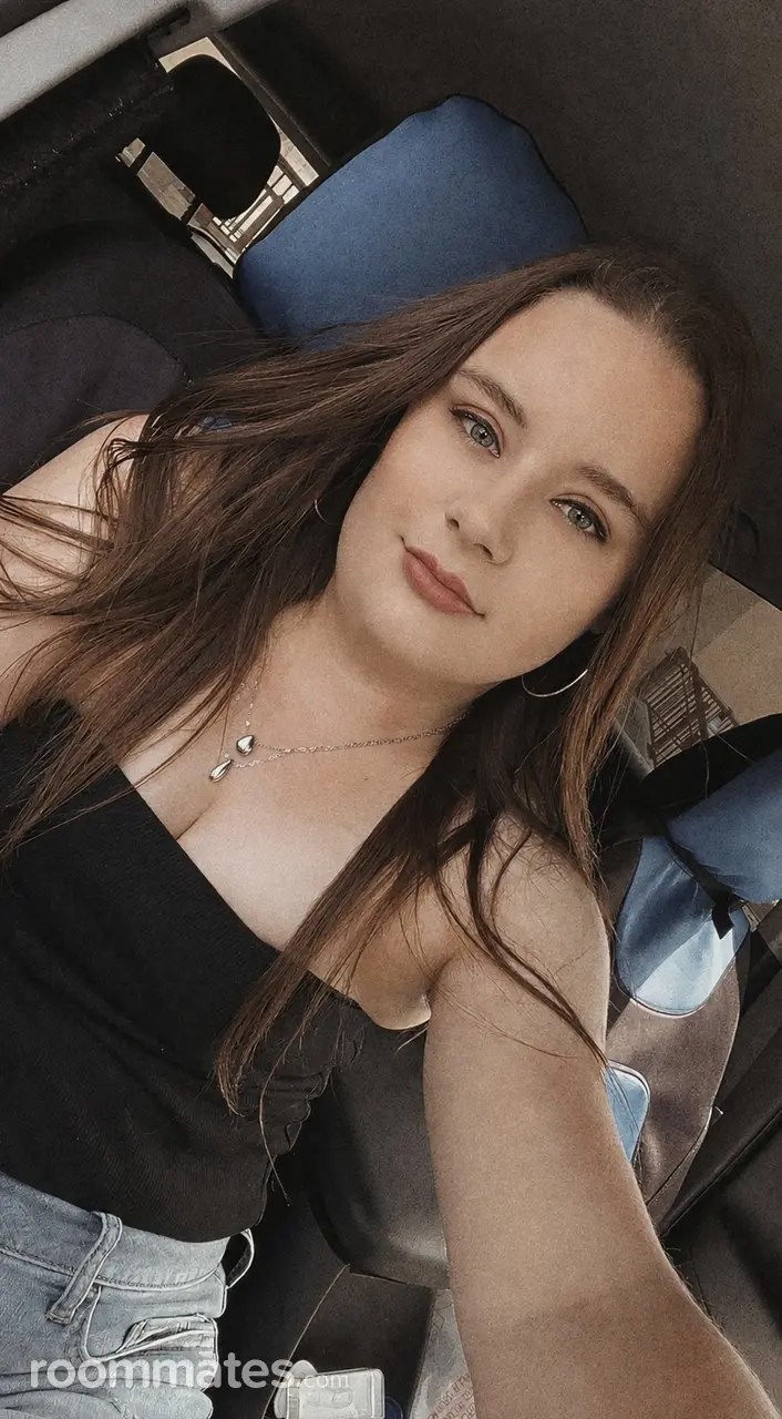 Profile photo 3 of 5