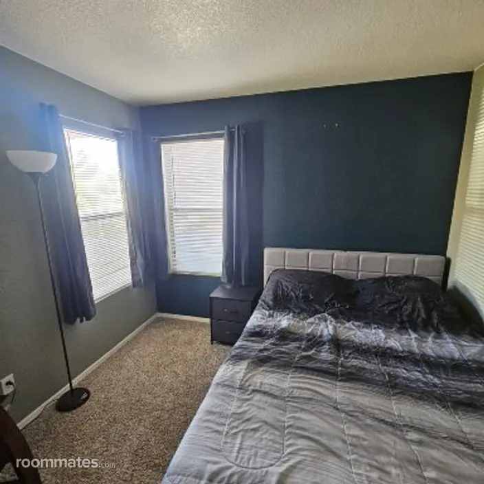 Room for rent in Apache Junction, AZ $650, house