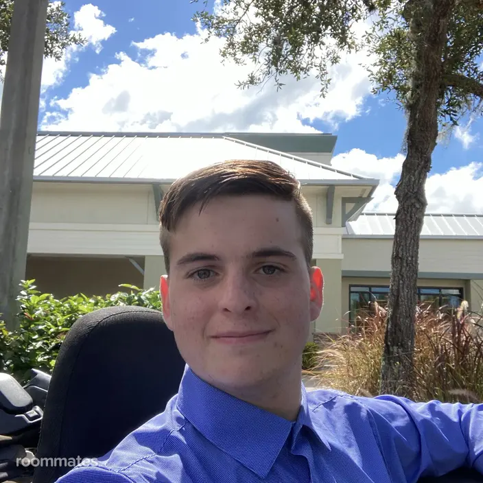 Roommate looking Bradenton, FL, $700