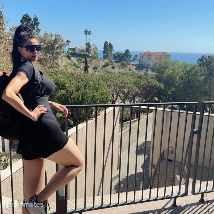 Roommate looking Torrance, CA, $800