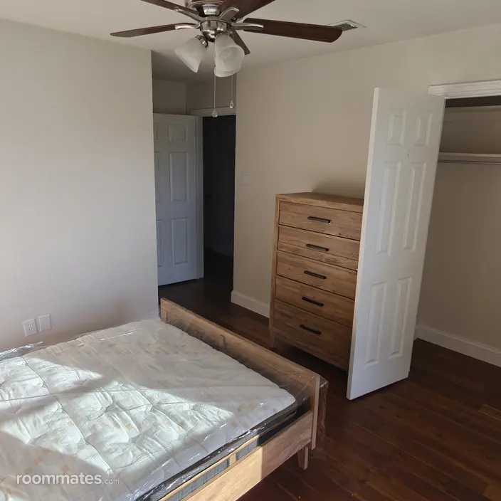 Room for rent in Plano, TX $900, house