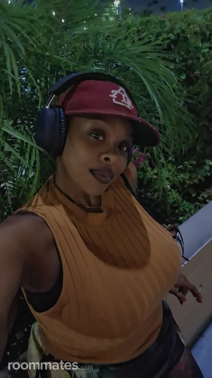 Profile photo 2 of 2