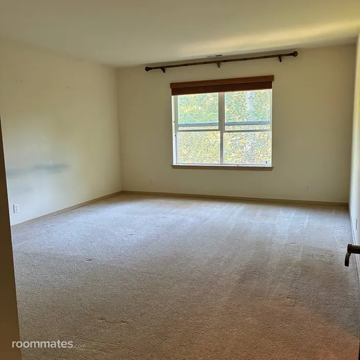 Room for rent in Everett, WA $1400, house