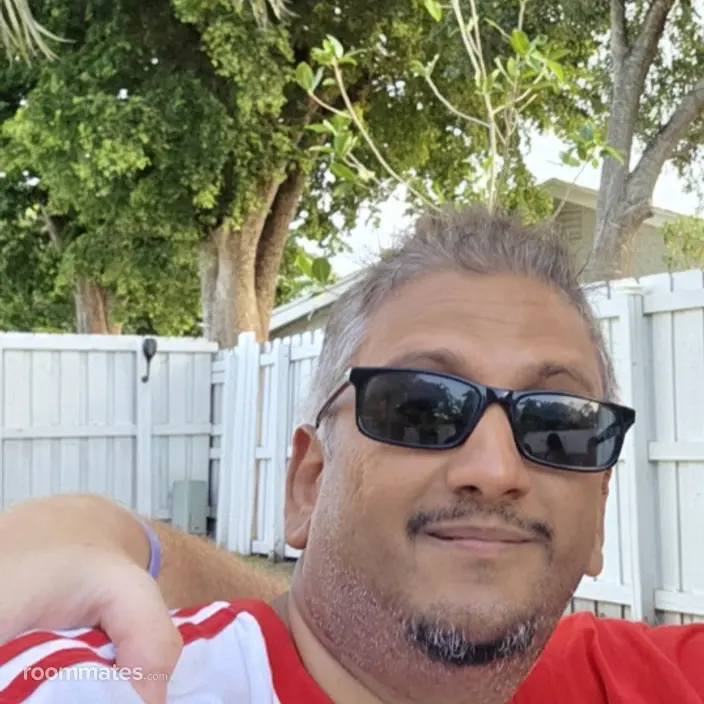 Roommate looking Pompano Beach, FL, $1200