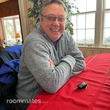 Roommate looking Indianapolis, IN, $600