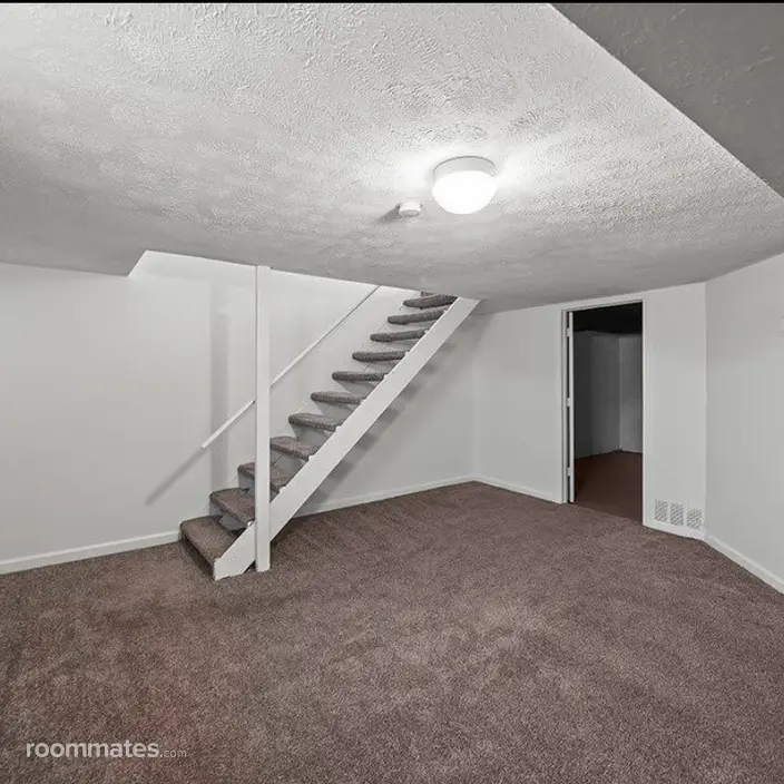 Room for rent in Columbus, OH $600, house