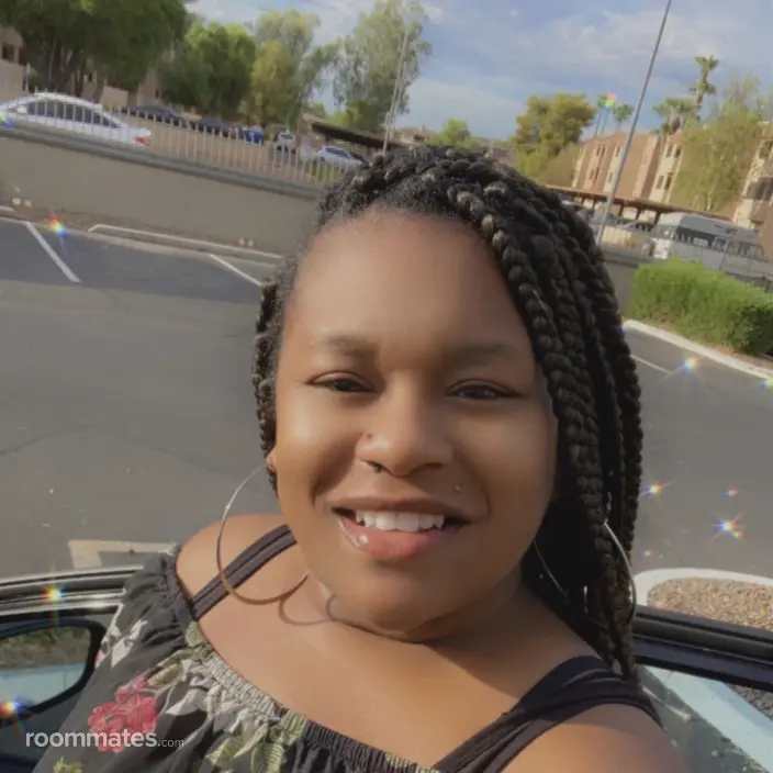 Roommate looking Mesa, AZ, $900