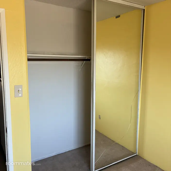 Room for rent in North Highlands, CA $900, house