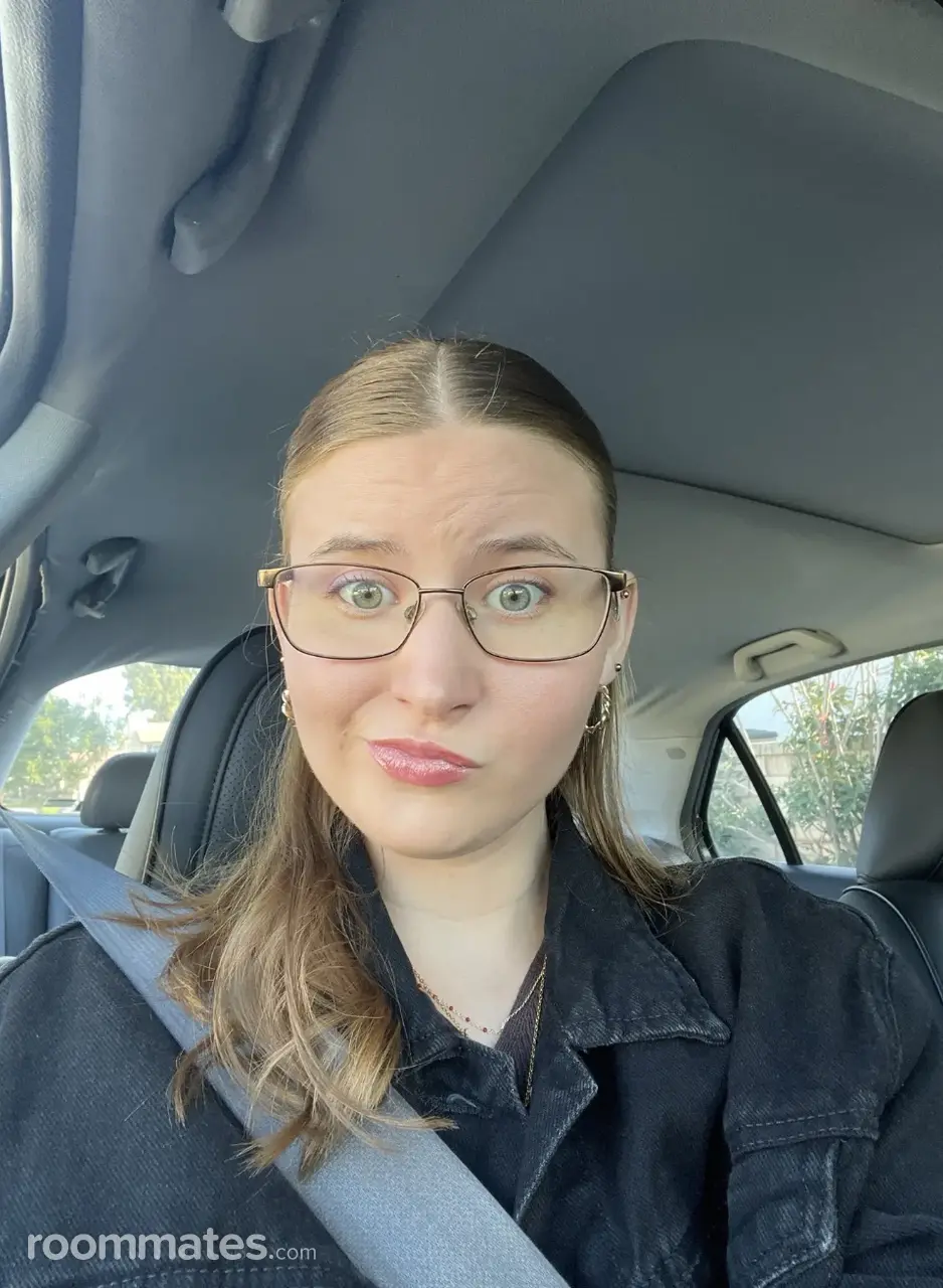 Profile photo 11 of 11