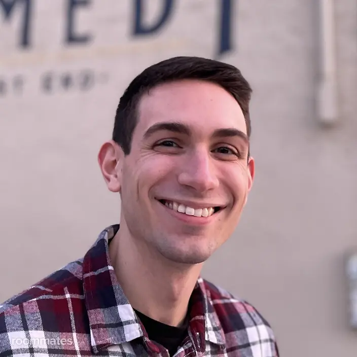 Roommate looking Winston-Salem, NC, $700