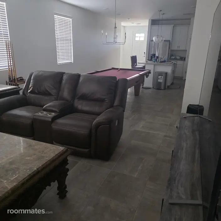Room for rent in Casa Grande, AZ $900, house