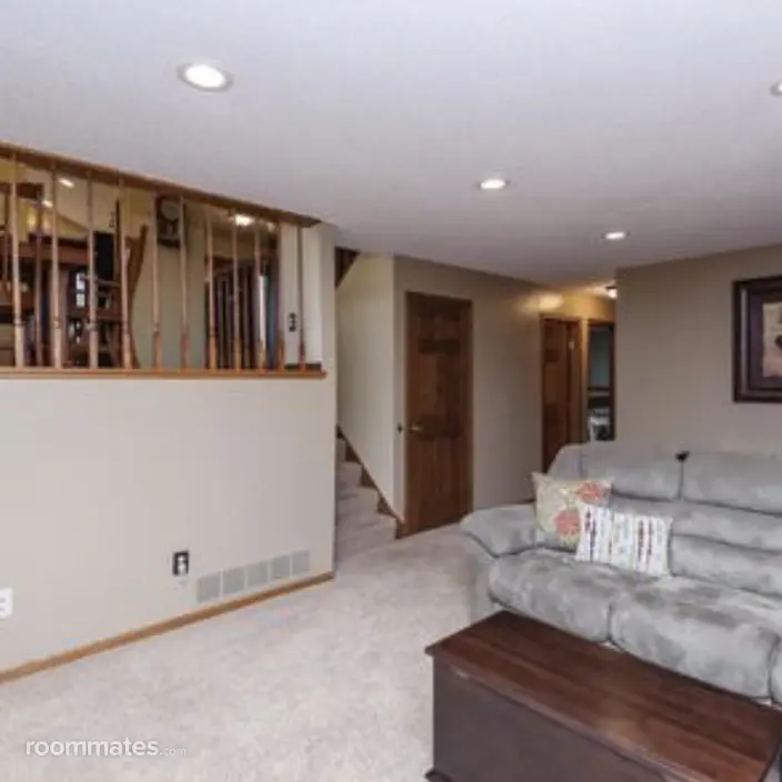 Room for rent in Rochester, MN $700, house