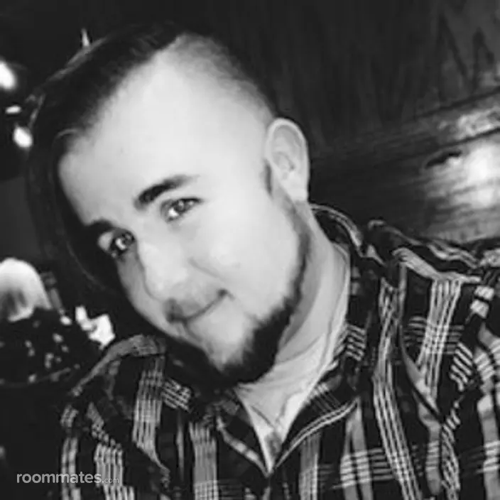 Roommate looking Biloxi, MS, $800