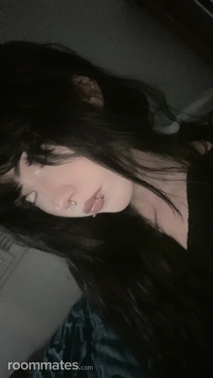 Profile photo 2 of 4