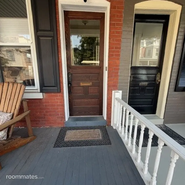 Room for rent in Wilmington, DE $950, house
