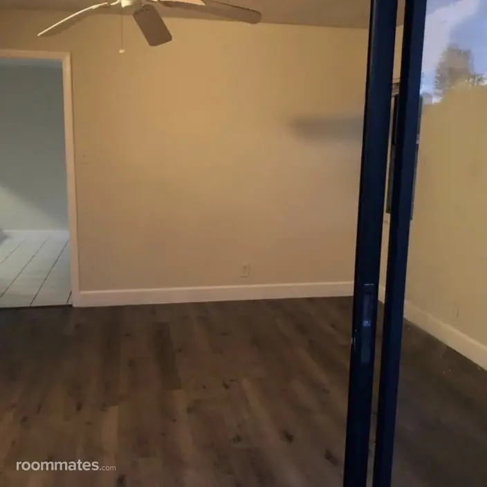 Room for rent in Fort Lauderdale, FL $900, house
