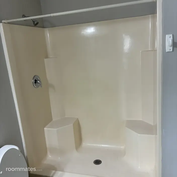 Room for rent in New Smyrna Beach, FL $900, townhouse