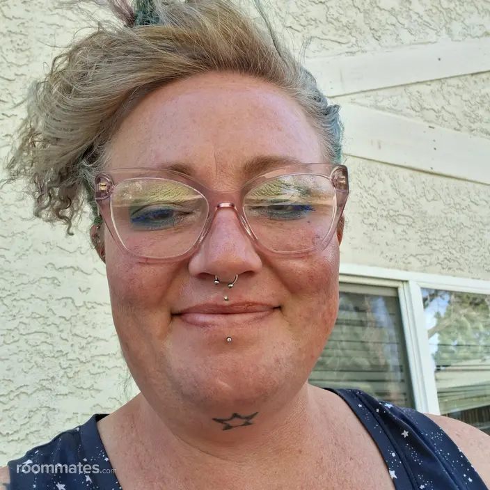 Roommate looking Colorado Springs, CO, $700