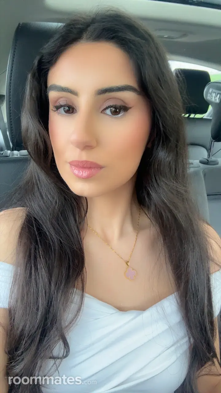 Profile photo 4 of 5
