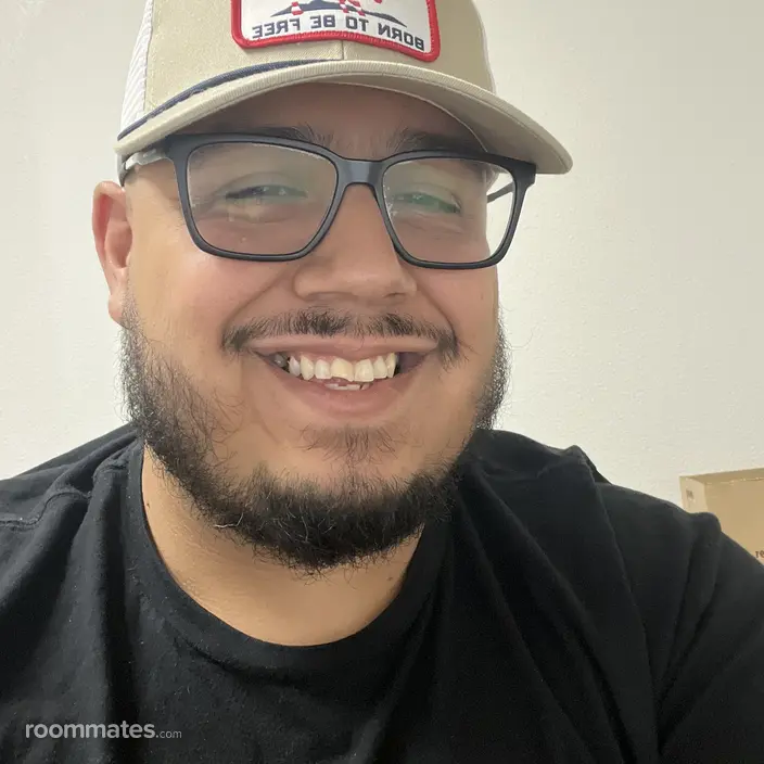 Roommate looking Chandler, AZ, $700