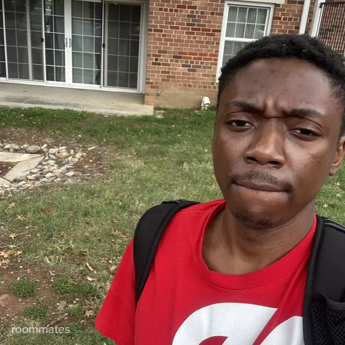 Roommate looking Woodbridge VA, $1000