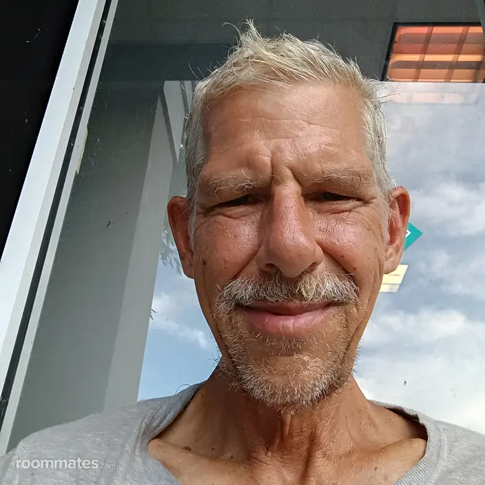 Roommate looking Palm Beach, FL, $600