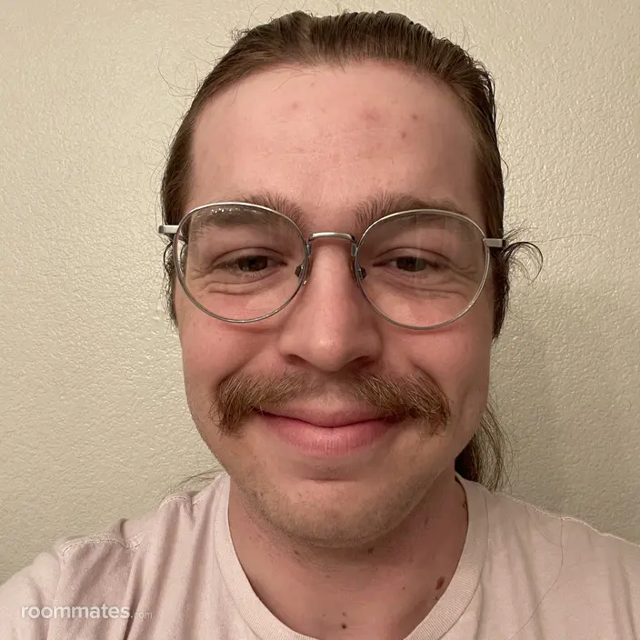 Roommate looking Murrieta, CA, $1000