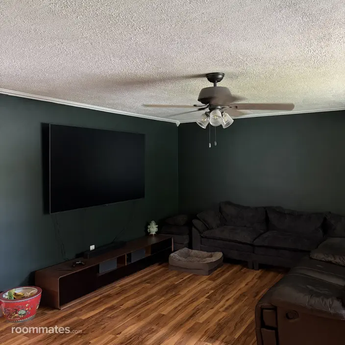 Room for rent in Bowie, MD $800, house
