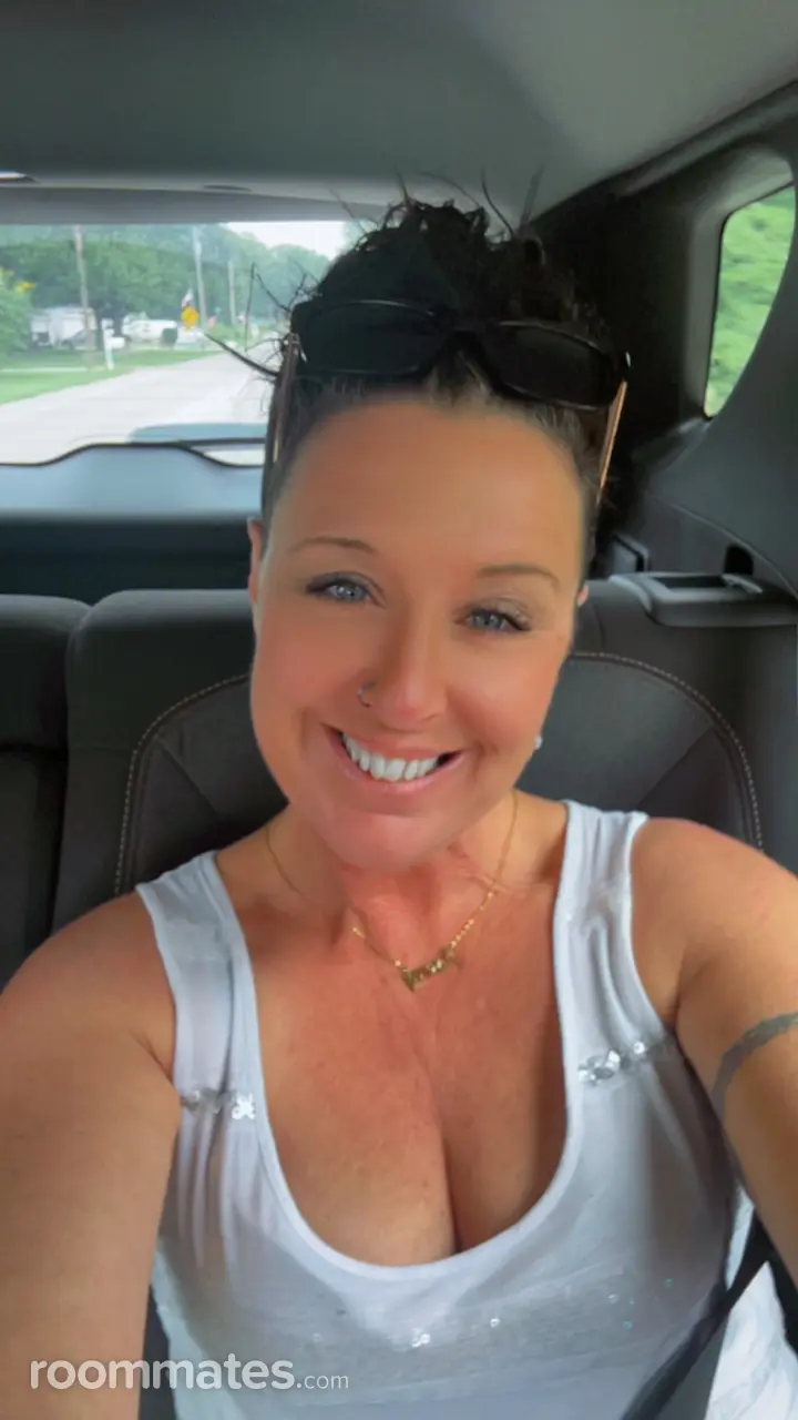 Profile photo 2 of 3