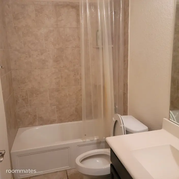 Room for rent in Austin, TX $750, house