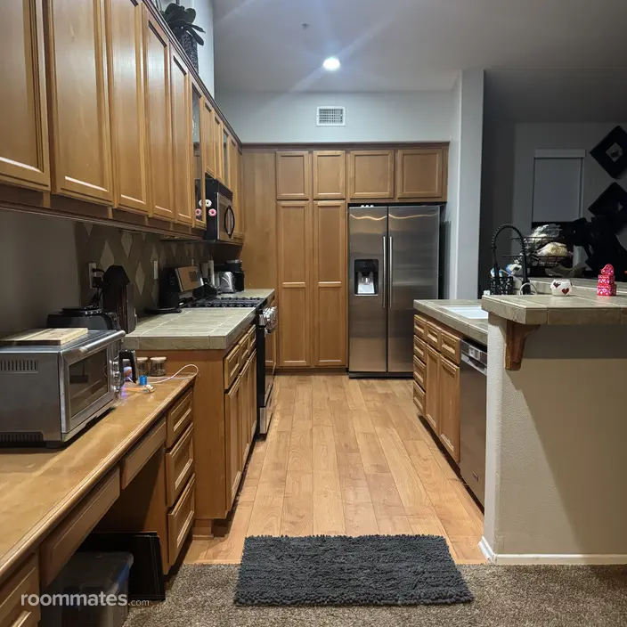 Room for rent in Ladera Ranch, CA $1700, condo