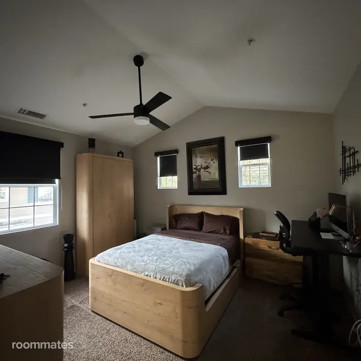 Room for rent in Ladera Ranch, CA $1700, condo