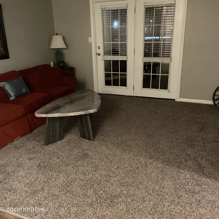 Room for rent in Louisville, KY $600, apartment