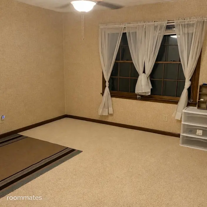 Room for rent in Alpharetta, GA $800, house
