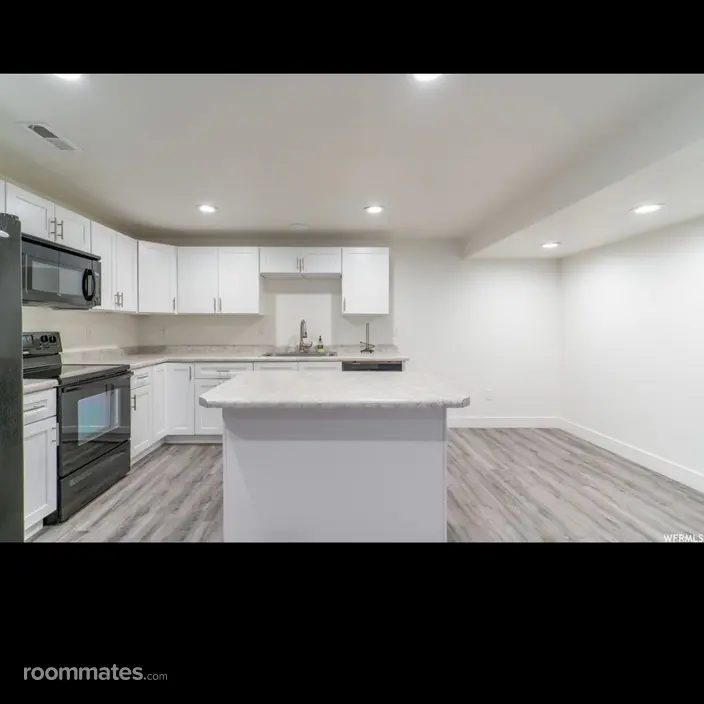 Room for rent in Herriman, UT $820, house