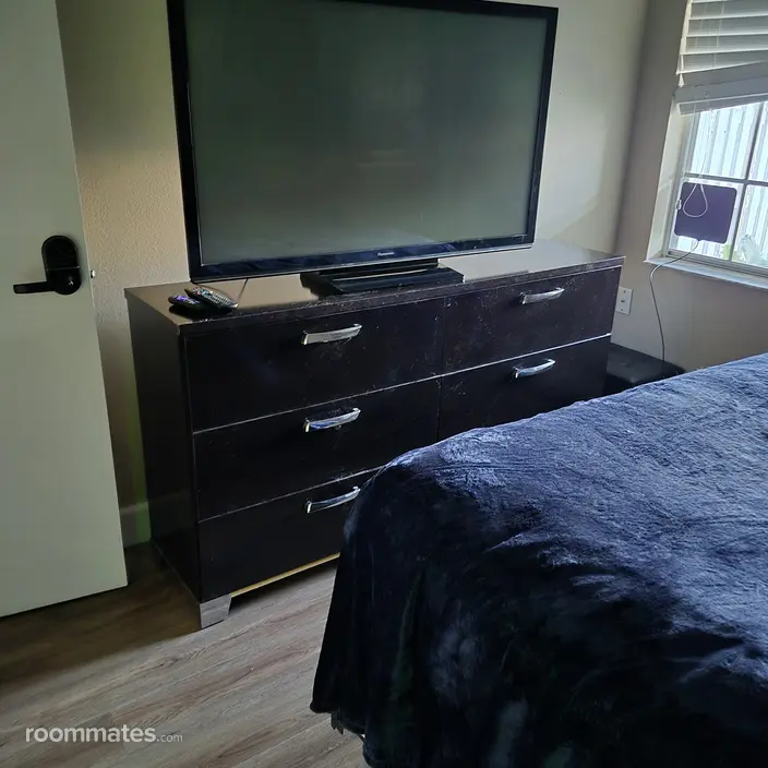 Room for rent in Melbourne, FL $800, townhouse