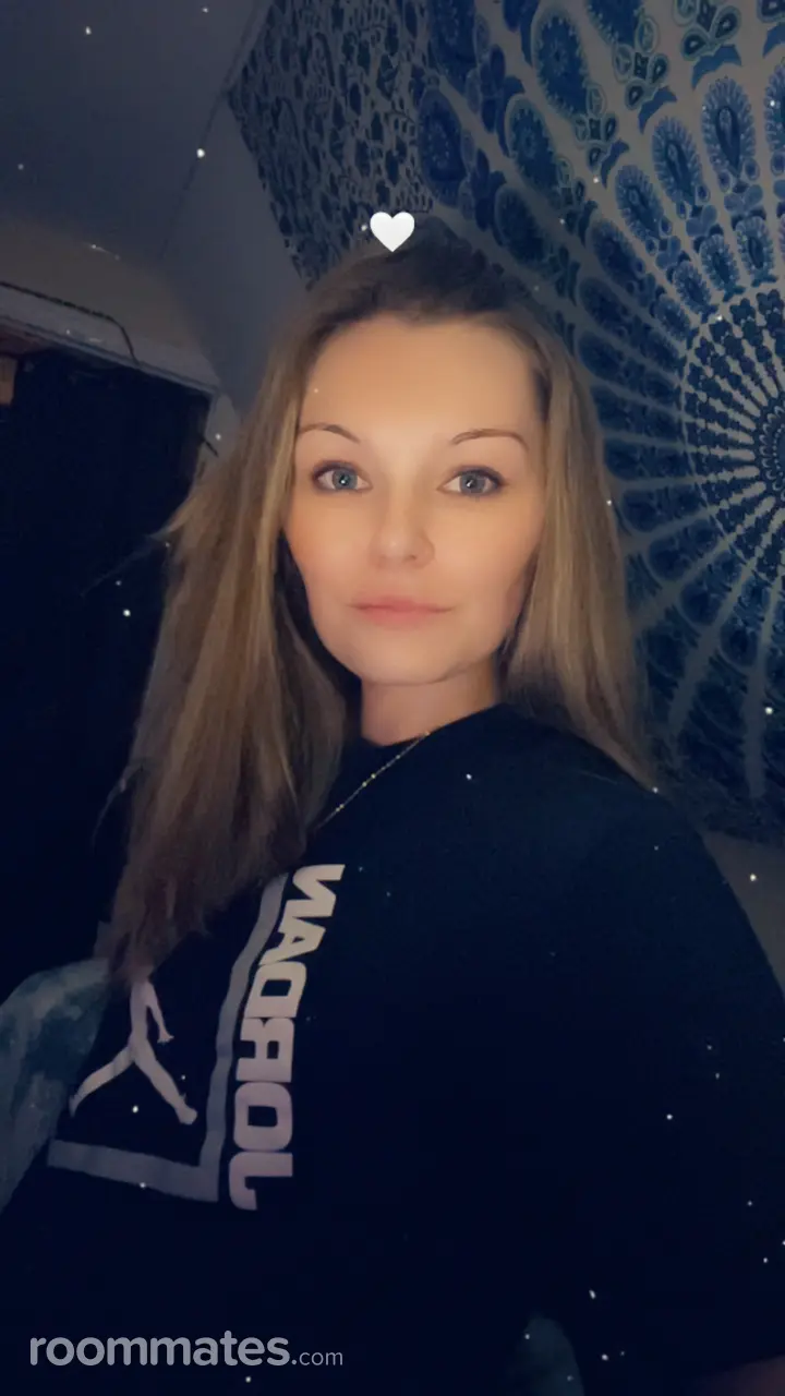 Profile photo 2 of 4