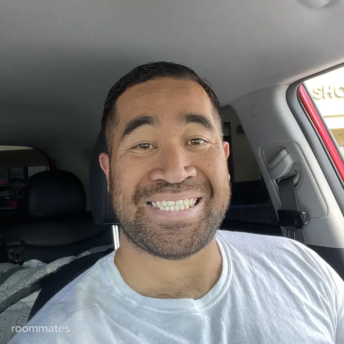 Roommate looking Perris, CA, $700