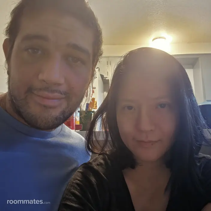 Roommate looking Adelanto, CA, $800