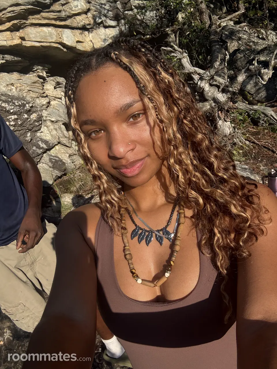 Profile photo 4 of 4