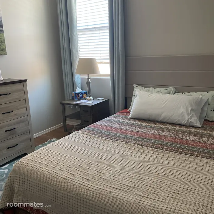 Room for rent in Tucson, AZ $850, house