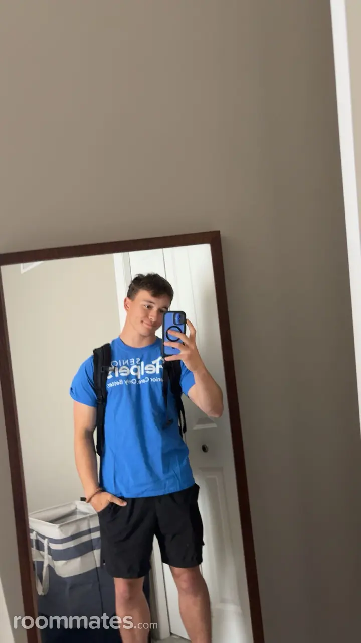 Profile photo 3 of 6