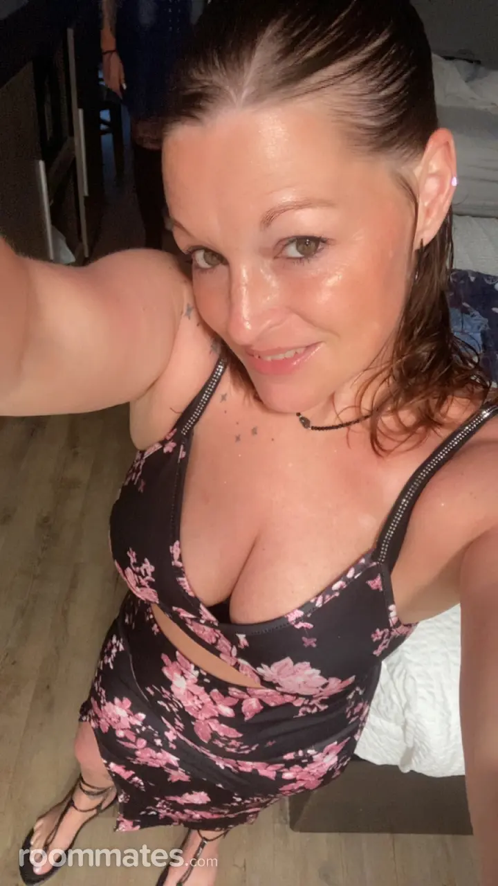 Profile photo 2 of 6