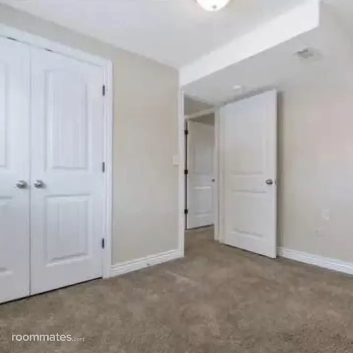 Room for rent in West Valley City, UT $700, house
