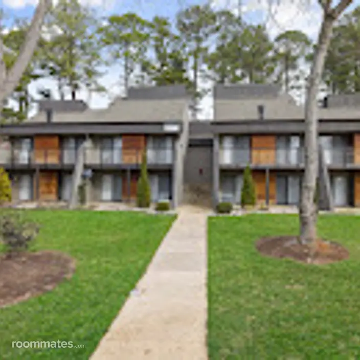Room for rent in Raleigh, NC $800, townhouse