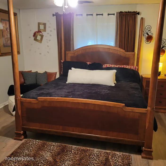 Room for rent in Stockbridge, GA $1000, house