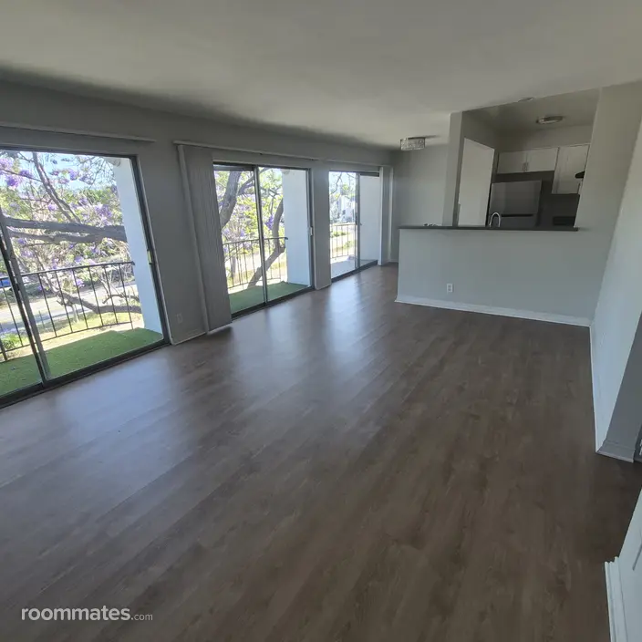 Room for rent in Valley Village, CA $2300, apartment